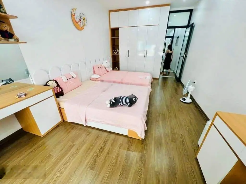 Bán Gấp nhà lưu Hữu phước 66m2 x 4 tầng mặt tiền 4,2m nhà dân xây xung quanh ngập tràn tiện ích