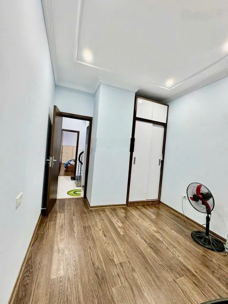 Bán nhà phố nghĩa dũng phúc xá, khu phân lô cán bộ, nhà mới đẹp ở ngay 35m 4 tầng 6,3 tỷ.