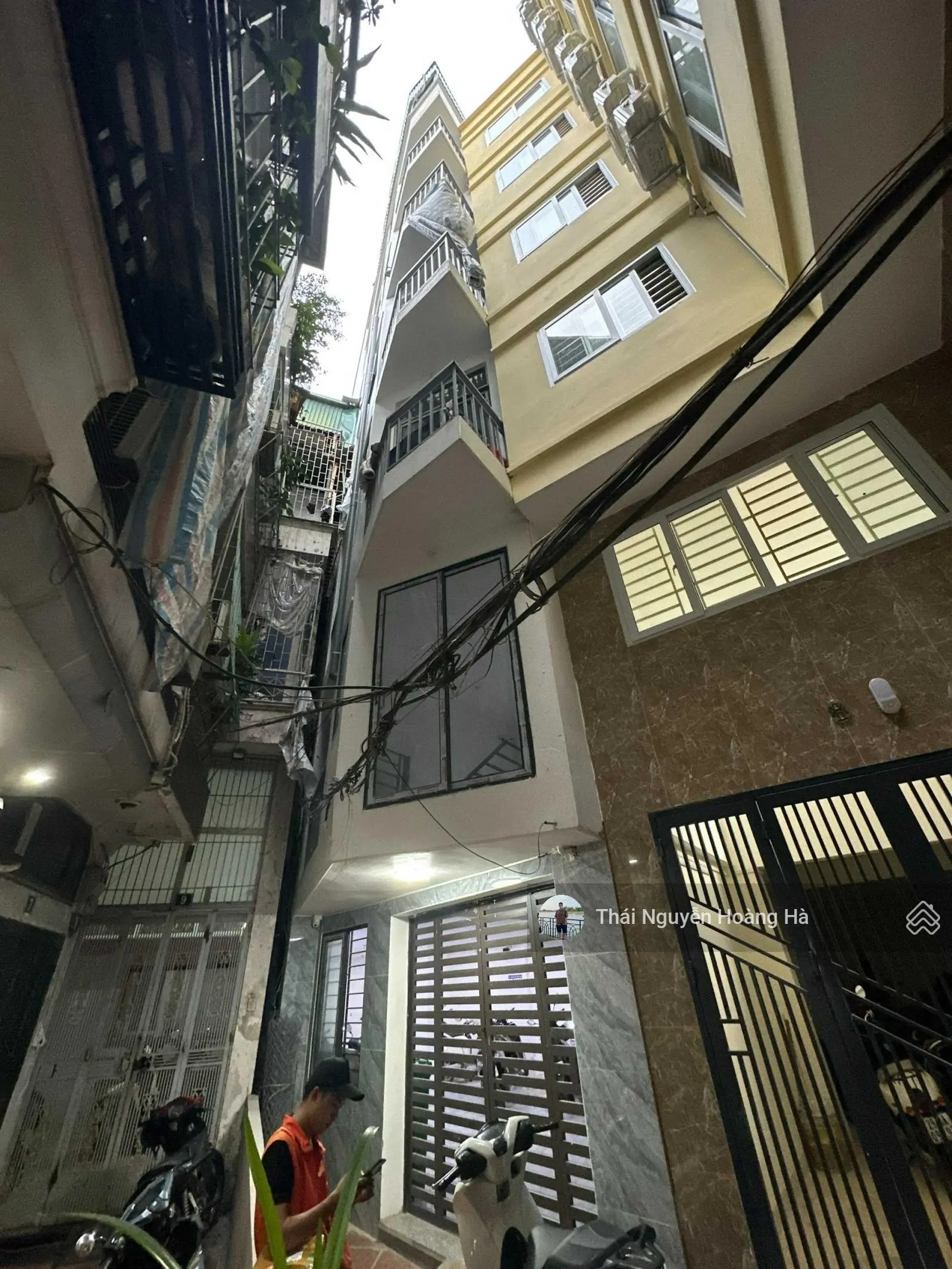 (Siêu Phẩm). Tòa Apartment 89m2 x 8T x 18P tại Hào Nam. Dòng tiền 1,1 tỷ/năm - 15 tỷ có bao phí