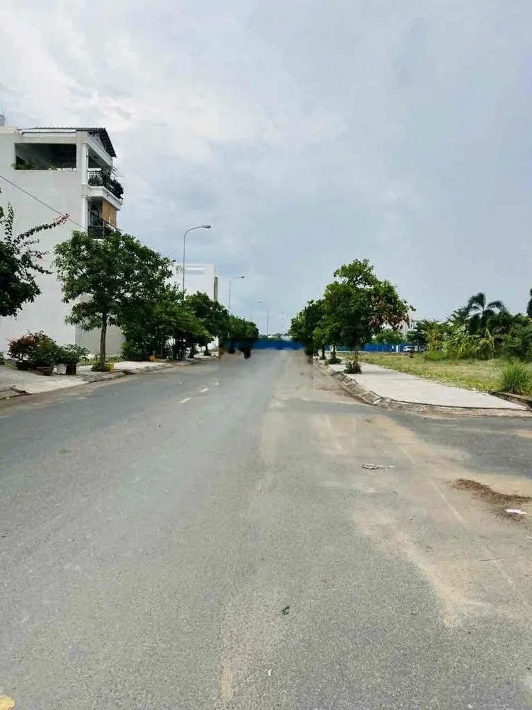 Bán nhà giá 6,9 tỷ, diện tích 112 m2, tại Đào Sư Tích, xã Phước Kiển, huyện Nhà Bè