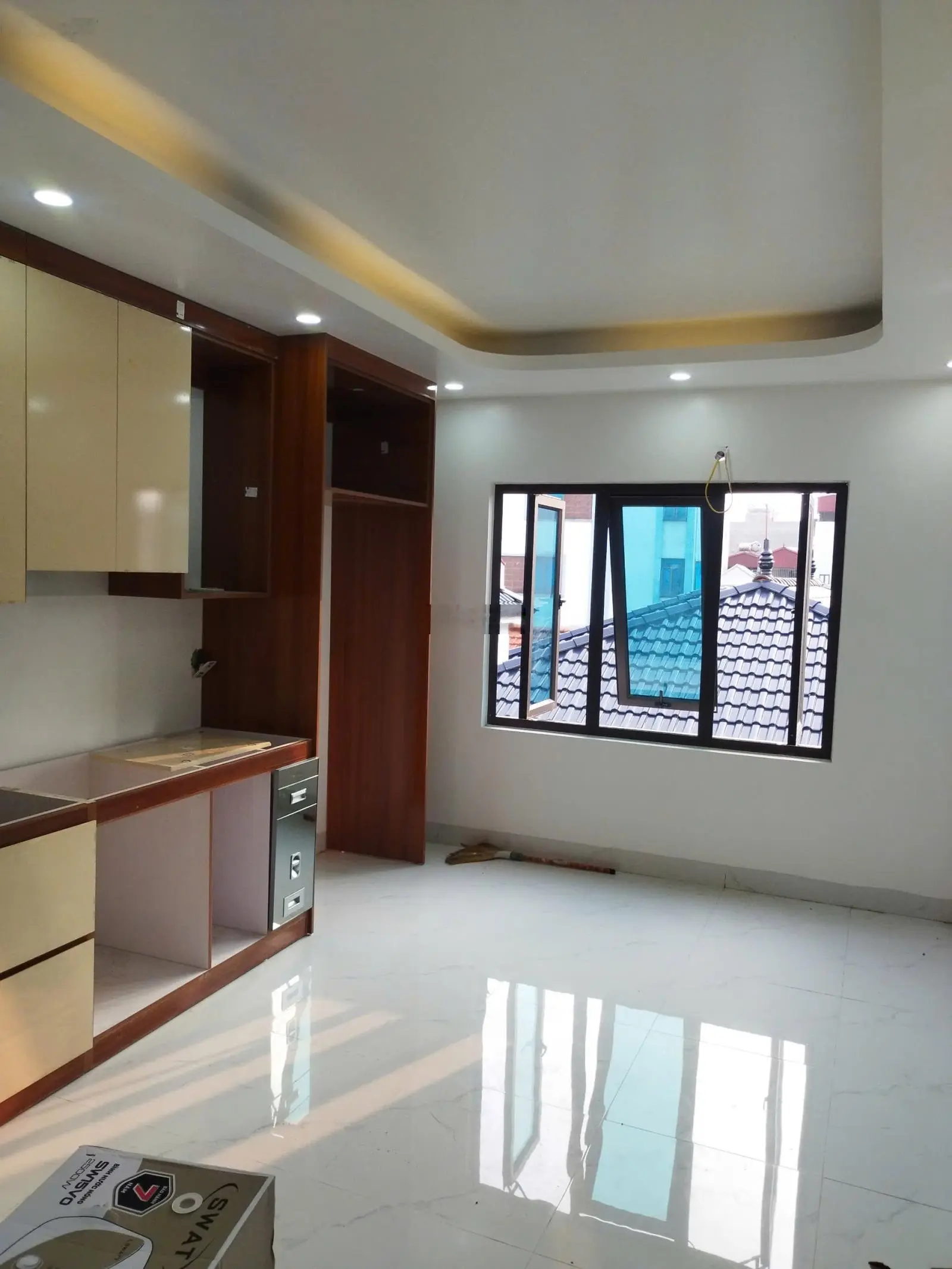 Cầu Diễn / ĐH Công Nghiệp - Thang máy - Nội thất đủ - 6 tầng - 34m2 x 4 phòng ngủ - SĐCC - Ngõ rộng