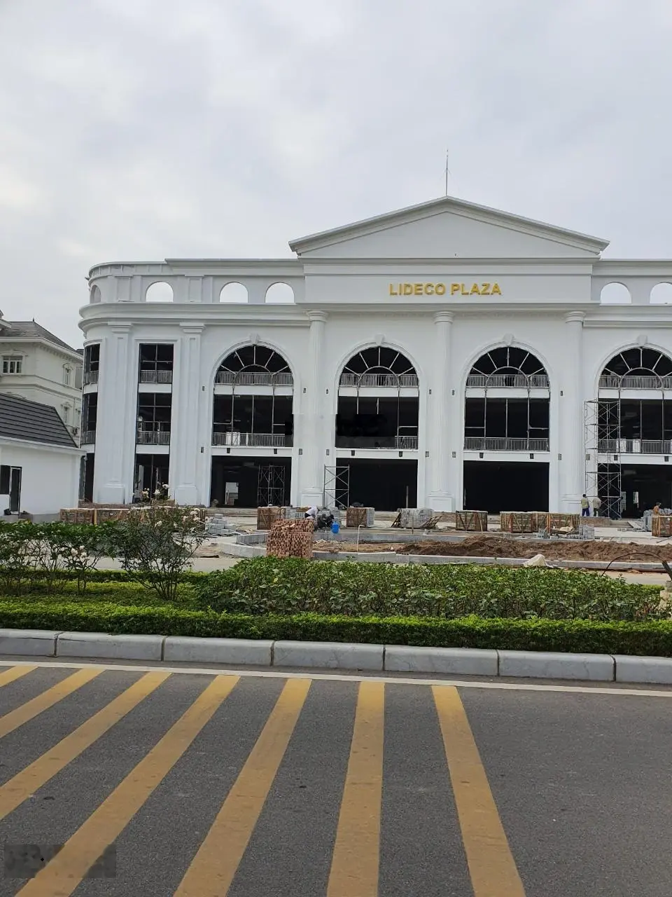 Bán biệt vip khu đô thị Lideco trục chính đường 31 mét. LH: 0966 615 ***
