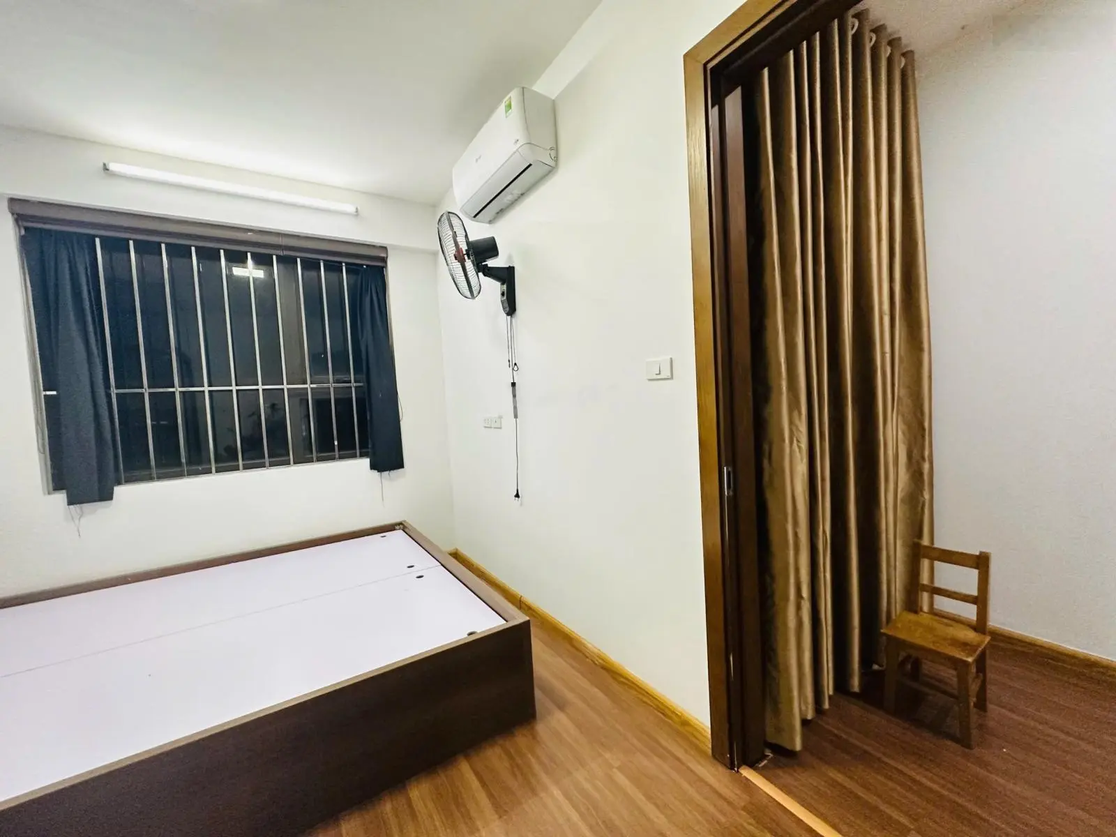 Chính chủ bán căn hộ 66,5m, 2N, 2Vs, 3,7 tỷ Full nội thất toà FLC Garden City Đại Mỗ, Nam Từ Liêm