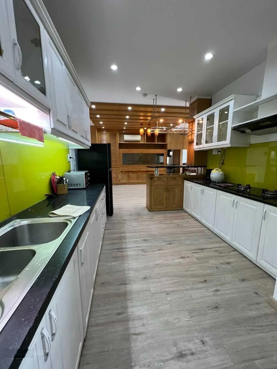 Chính chủ cần bán căn hộ Penthouse Hoàng Tháp Plaza, 9A khu Trung Sơn