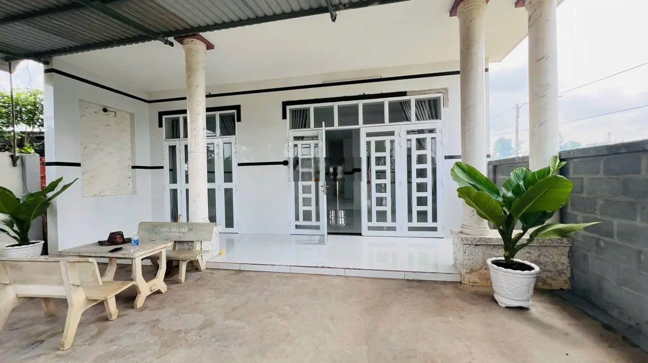 Về biển mua nhà đẹp này ạ - ra biển Phước Hải chỉ 3,5km - Long Mỹ - BRVT giá bán nhanh chỉ 2ty550