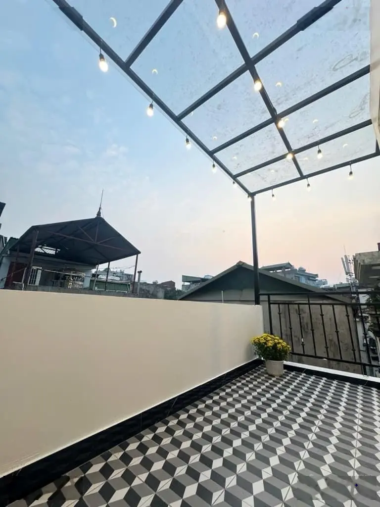 Bán nhà Kiêu Kỵ. 45m2 * 5,3 tỷ. Full nội thất, lô góc