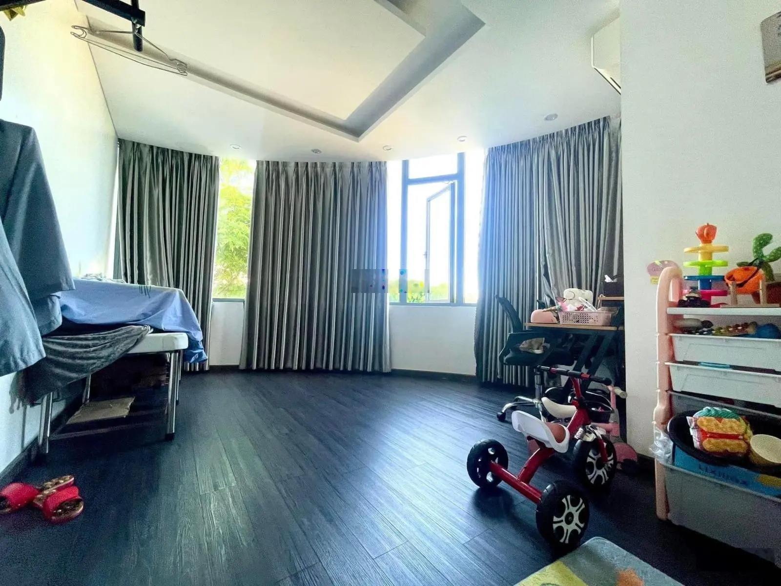 Bán căn biệt thự hồ bơi 154.6m2, 2 mặt tiền quận Sơn Trà