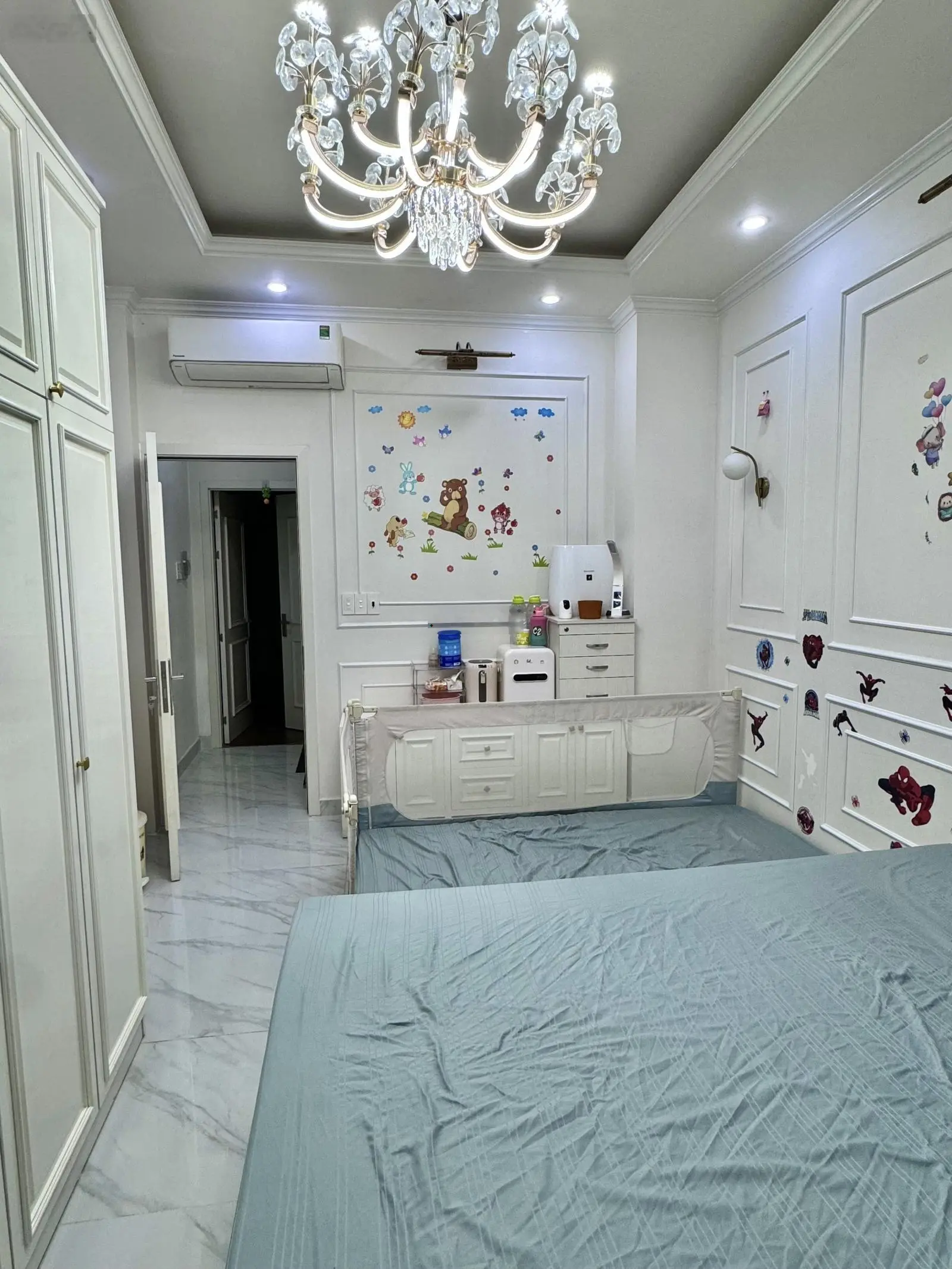 Bán nhà riêng 4PN, 4WC, 35m2 tại Âu Cơ, Phường 10, Tân Bình, 5,6 tỷ