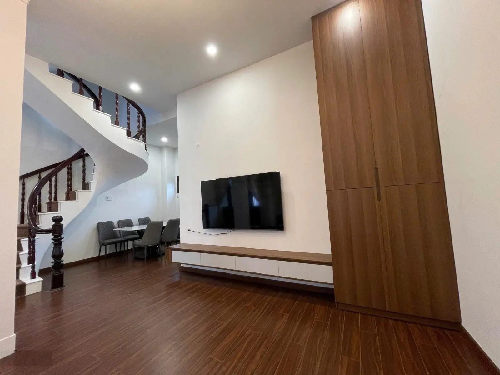 Nhà 3 tầng đẹp 88/26 Lê Hồng Phong - P. Phước Hải - TTTP Nha Trang
