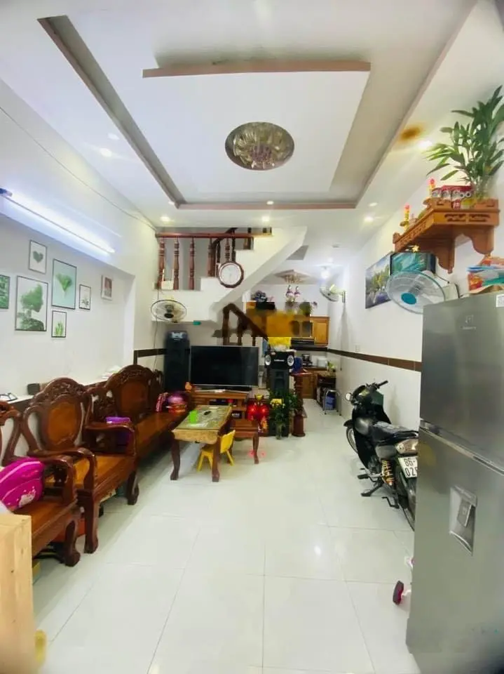 Nhà 40m2 đường Phùng Văn Cung 1T3L sát trường THCS Trần Huy Liệu, sổ riêng