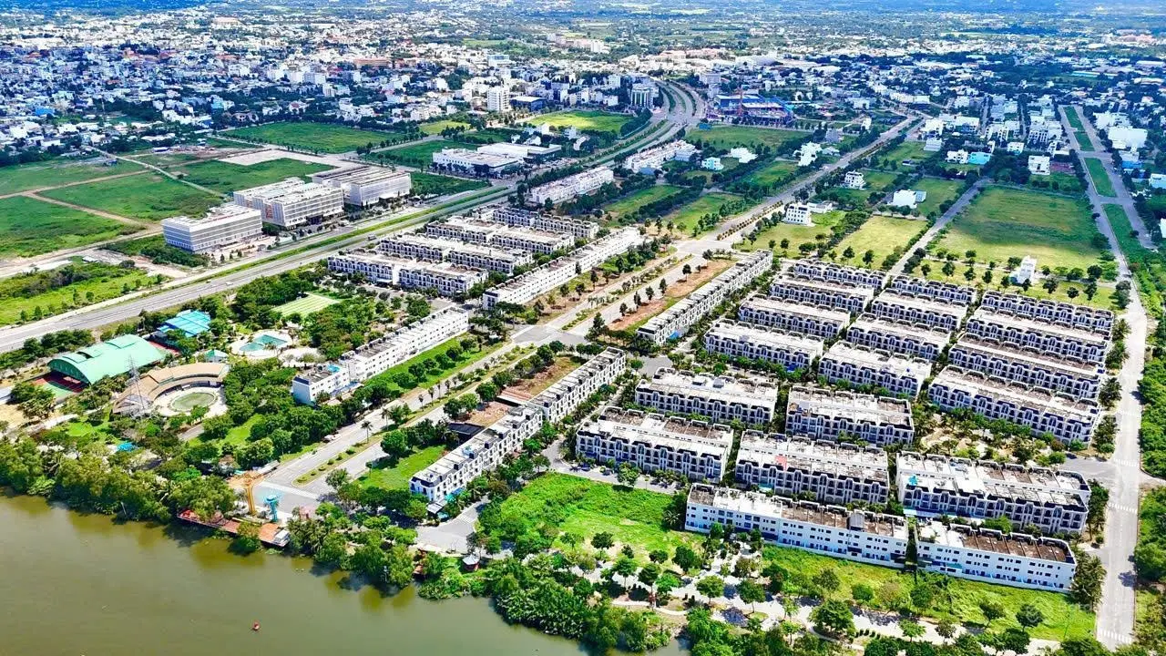 Bán nhà ven sông, trung tâm hành chính tỉnh, liền kề Aeon Mall Nhật Bản, cơ hội đầu tư đón đầu 2025