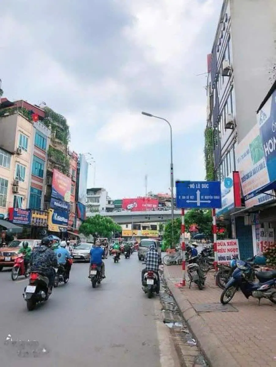 Bán nhà mặt phố Kim Ngưu - Hai Bà Trưng, lô góc thoáng sáng, vỉa hè đá bóng, DT 70m2, giá 20 tỷ