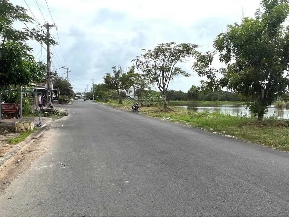 Về quê cần bán đất mặt tiền Đ. Nguyễn Văn Cự, gần KCN Tân Tạo, Tân Tạo A, Bình Tân, 100m2/1tỷ2, SHR