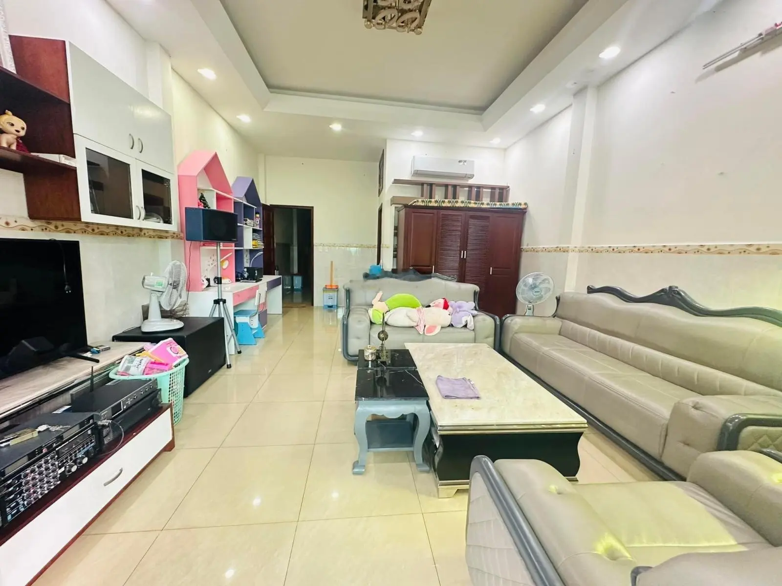 MẶT TIỀN KINH DOANH SIÊU ĐỈNH-186M2(5x38)-4TẦNG-NGÃ TƯ BẢY HIỀN- TÂN BÌNH- GIẢM SỐC 9TỶ