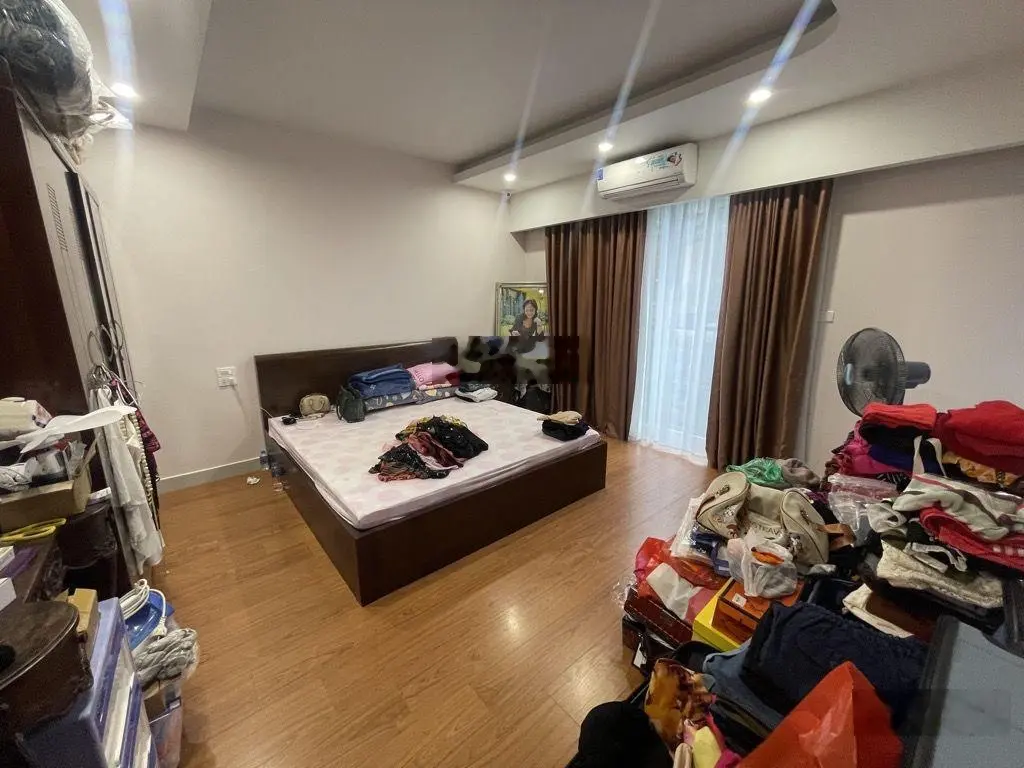 Bán nhà riêng DT 39m2, mặt phố Đặng Thai Mai Tây Hồ Hà Nội