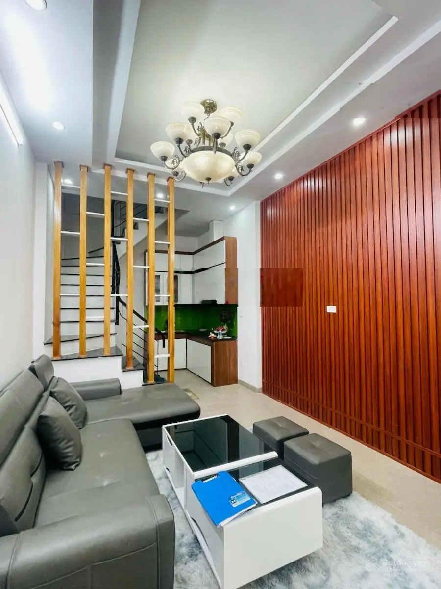 Bán nhà dân phố Bùi Xương Trạch DT 31m2 x 4 tầng MT 4.2m. Gía 6.55 tỷ có TL. LH 0968.963.803