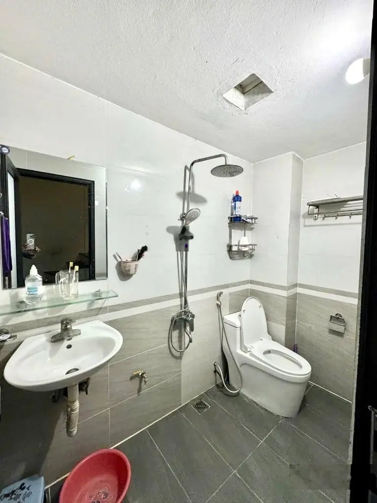 Bán nhà phố Minh Khai 42m2 x 4T 5.8 tỷ ngõ thông, xe máy tránh, giá thương lượng