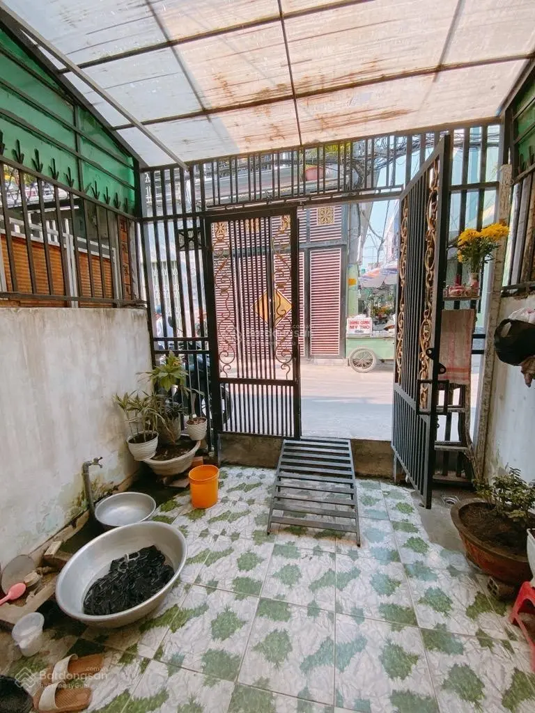2 tang đào tông nguyên đường xe hơi gia 3 tỷ xíu