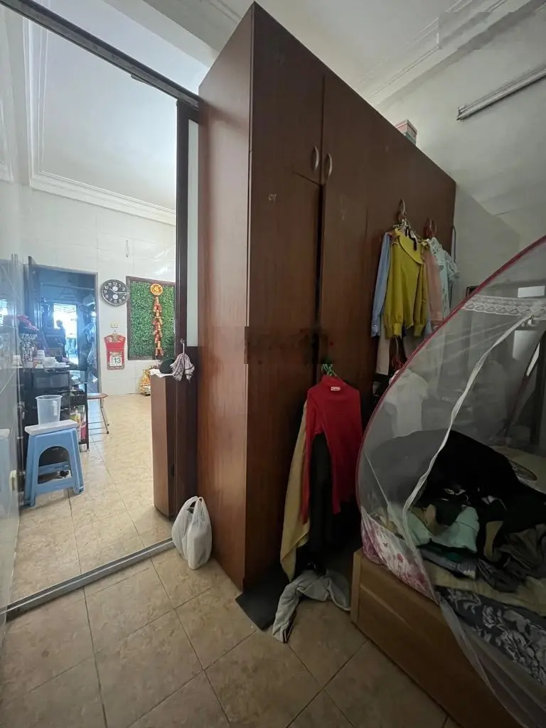 Bán nhà mặt phố nguyễn trãi 128m2- 26 tỷ