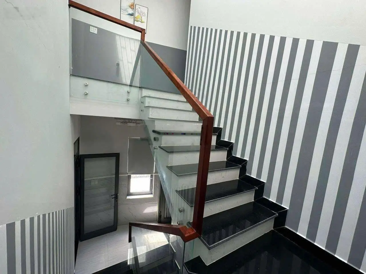Nhà góc 3 tầng đường lý phục mang - dt 58,7m2 chỉ 4 tỷ 250 Diện tích: 58.7m ( nở hậu ) 0799299219