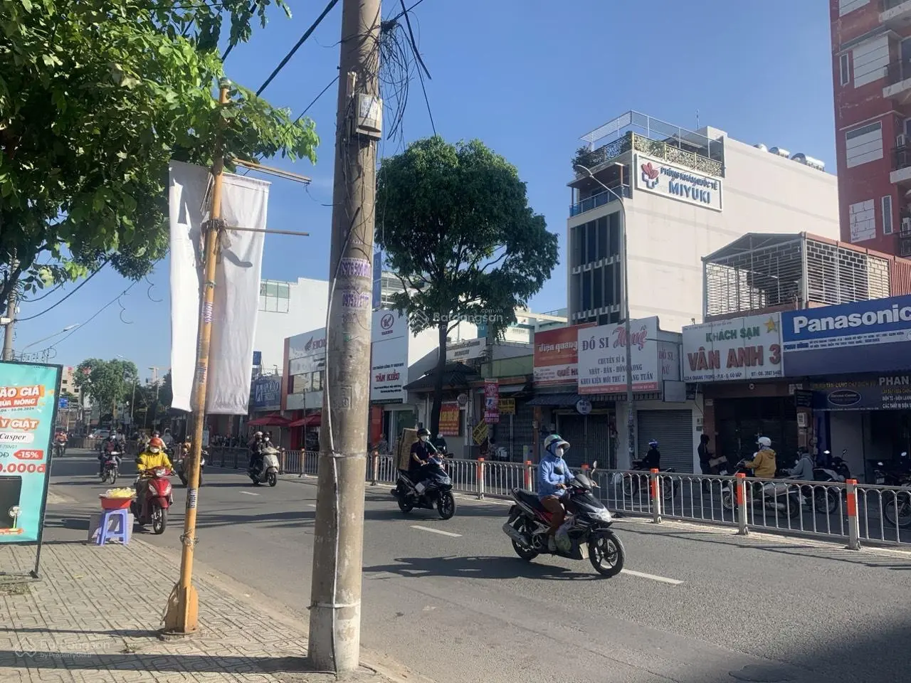 CC bán nhà MT Quang Trung, P8, DT 5(3,5)x20m, cấp 4, giá 11 tỷ, LH 0919818429 gặp Mr Nam