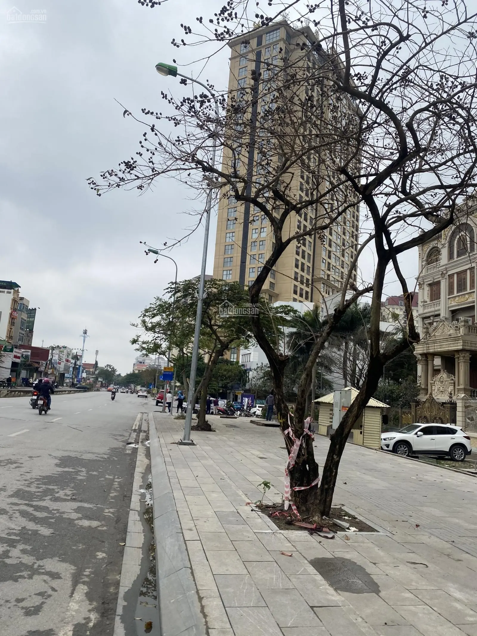 Bán biệt thự Vườn Đào - Tây Hồ - đẳng cấp - ở sướng - chỉ 105 tỷ - 234m2 - LH: 0915551389