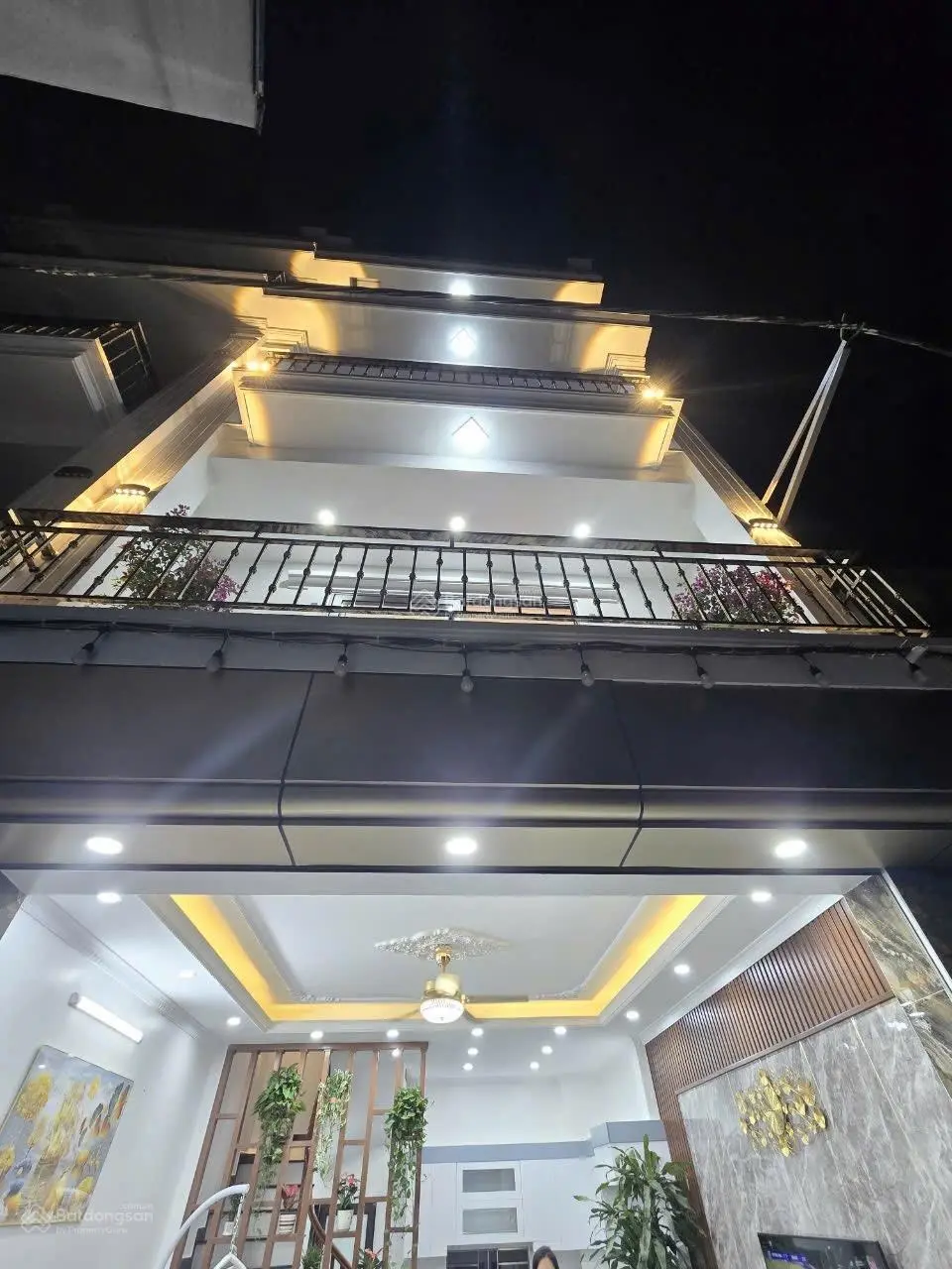 Chính chủ gửi bán.căn nhà tại thọ am liên ninh 40m2.4tầng mặt tiền 5m. giá 4,4 tỉ