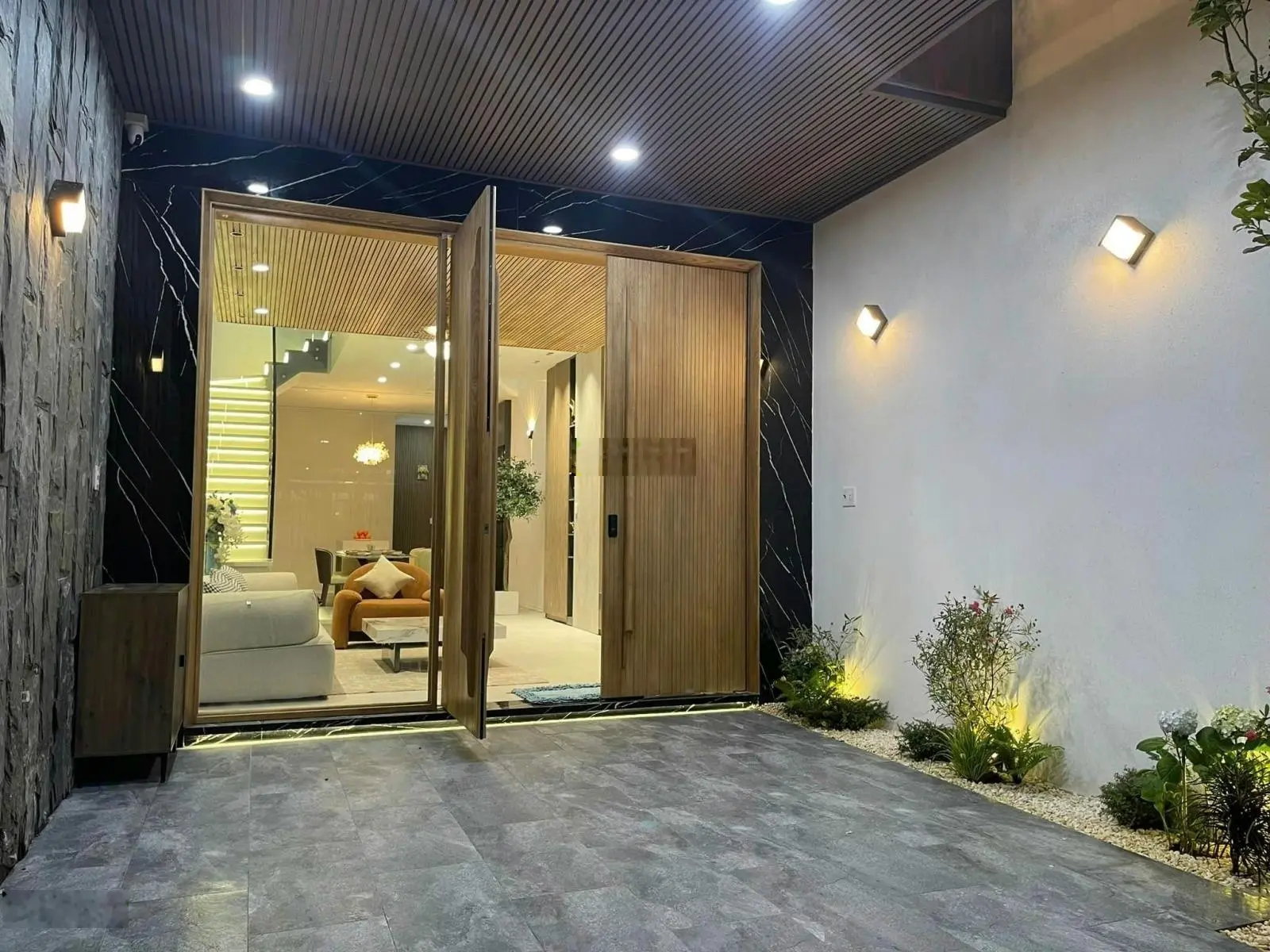 Bán Ngôi Nhà Thiết Kế Cực Đẹp và Sang Xịn Tại Hòa Minh, Liên Chiểu, Đà Nẵng