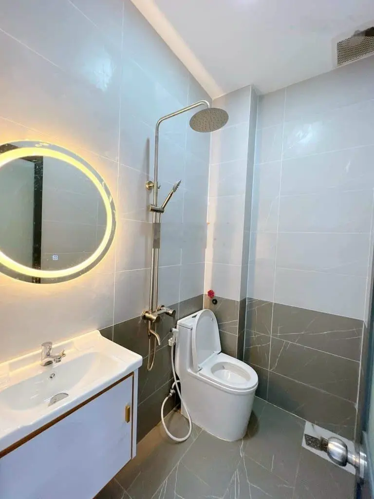 Chủ nhà cần bán gấp, đường Phùng Văn Cung, Q. Phú Nhuận, 56m2, SHR. LH: 0984555724