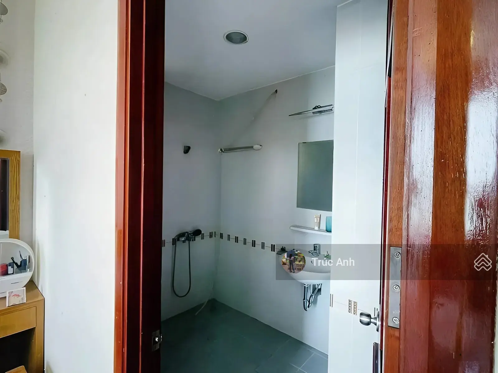 Chính chủ cần bán gấp căn hộ Tecco Linh Đông QTĐ, DT 73m2, 2 PN - 2 WC, Giá 1 tỷ 760 triệu