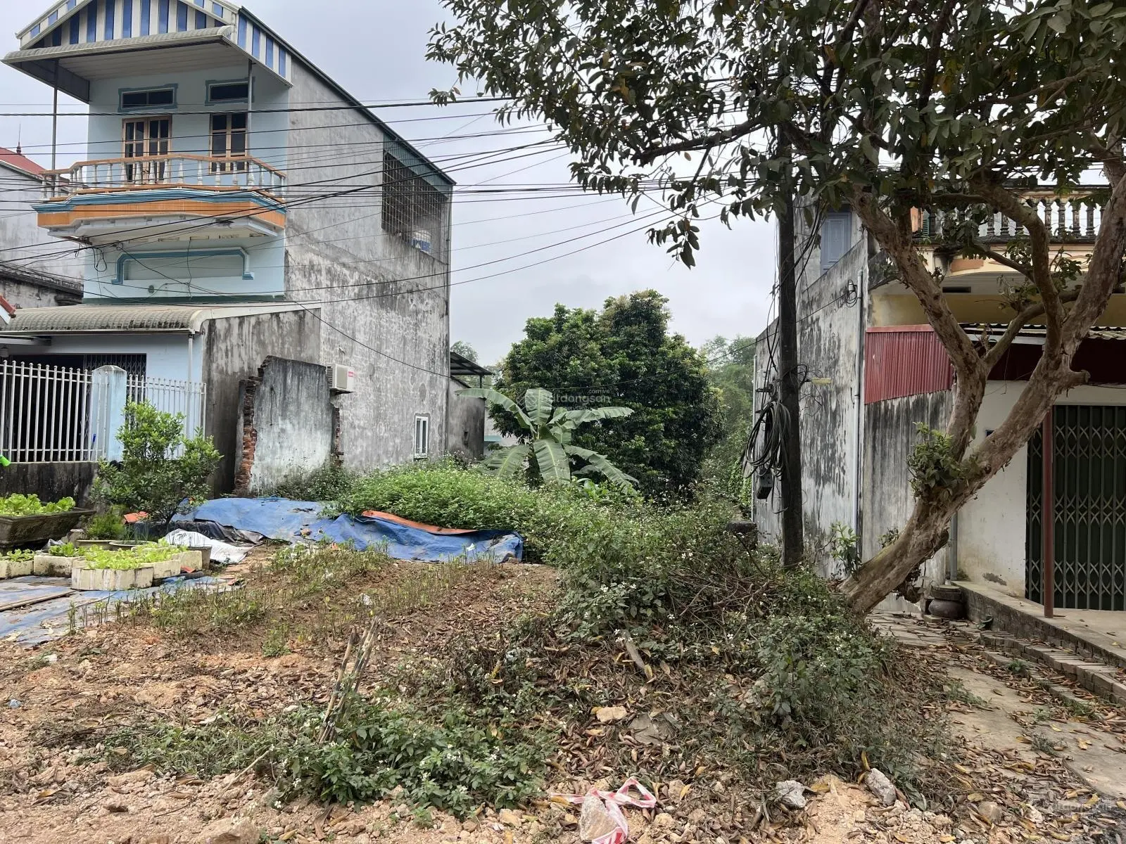 Cần bán đất full thổ cư tại Quốc lộ 6, Hòa Bình. Diện tích 200m2, giá 1,4 tỷ