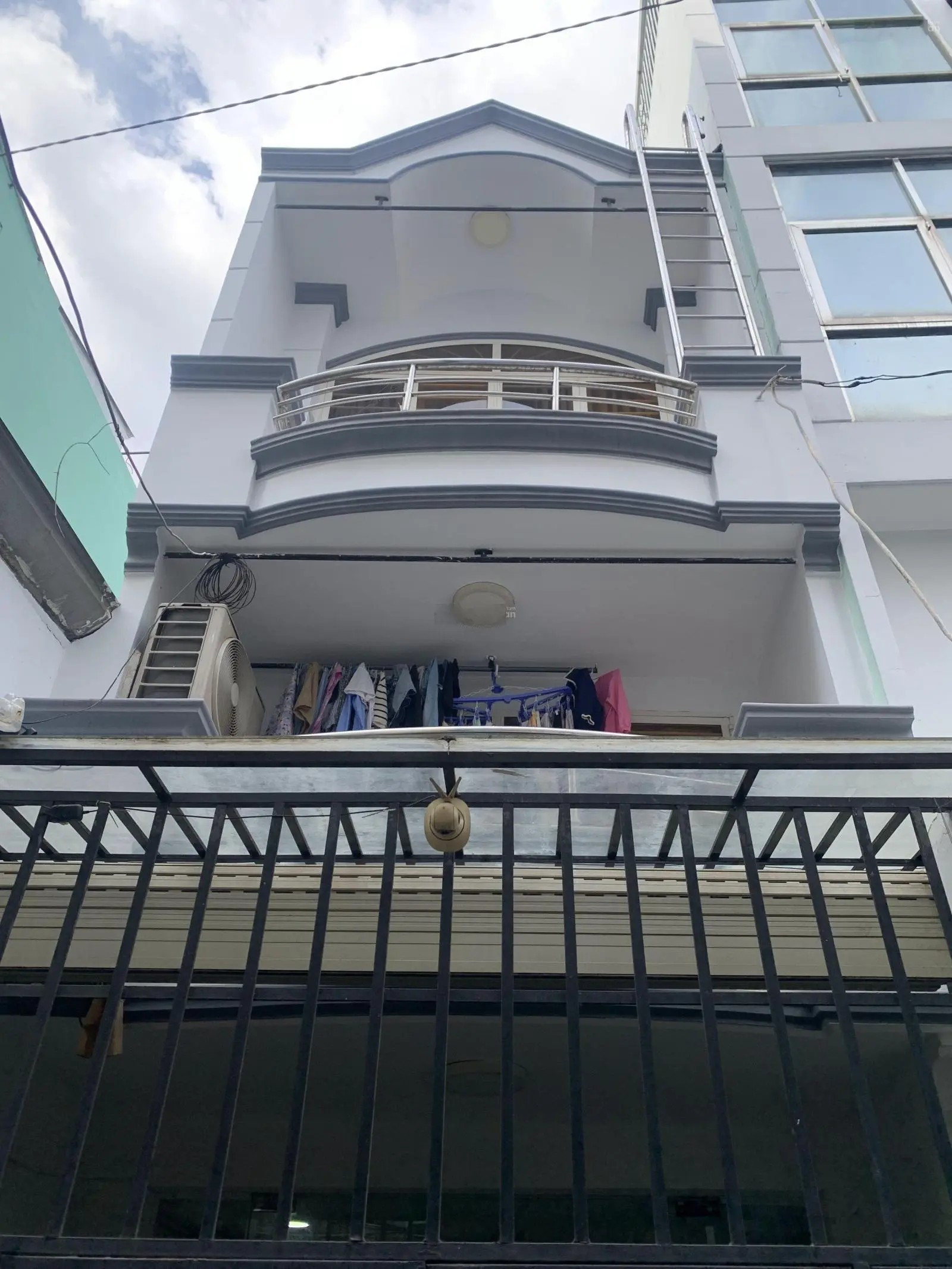 Bán nhà đường Hòa Hưng, Quận 10, DT 50m2, 4 tầng, nhà siêu đẹp