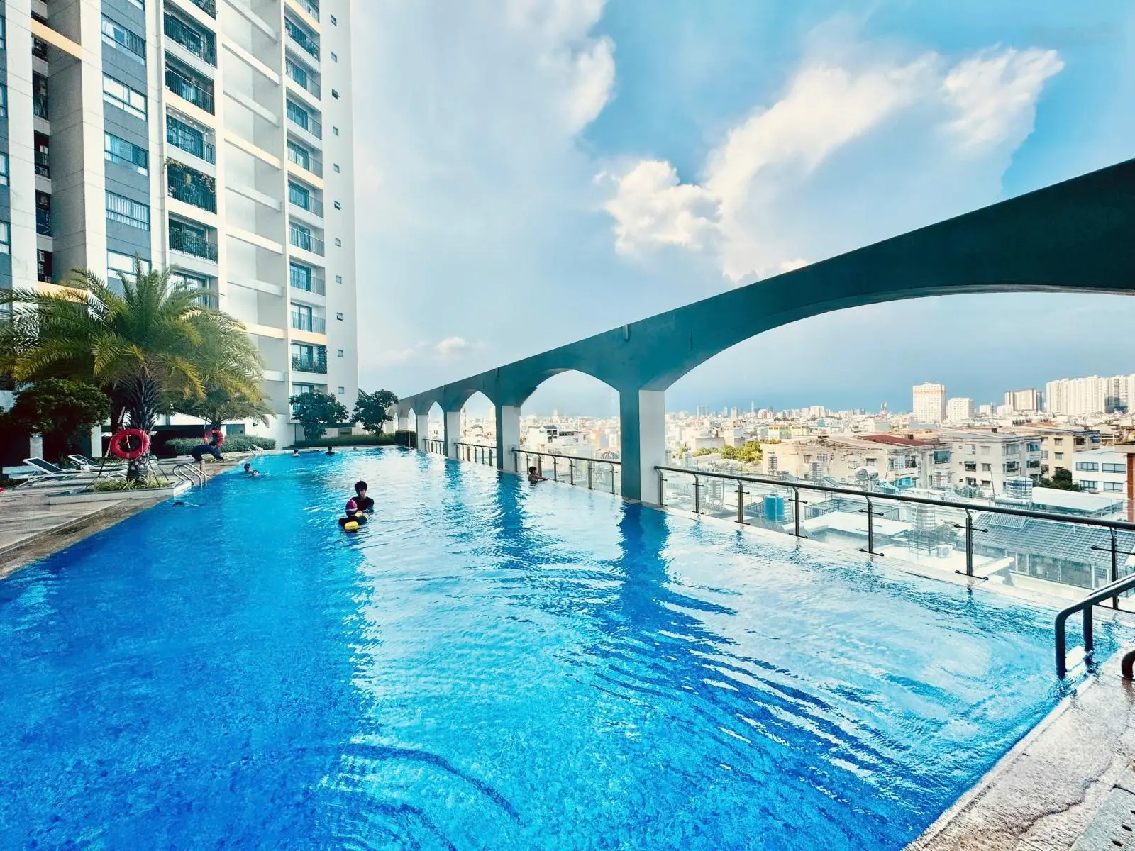 Căn 68m2 pega 1 - đã có sổ Full nội thất - giá bán 3,6 tỷ