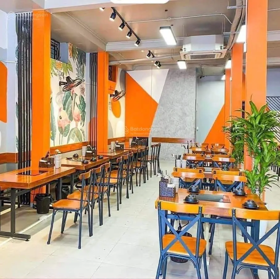 Siêu phẩm có 102 Văn Quán! Kinh doanh đỉnh chóp! Bán biệt thự lô góc 3 thoáng 102m2 5 tầng MT 18m