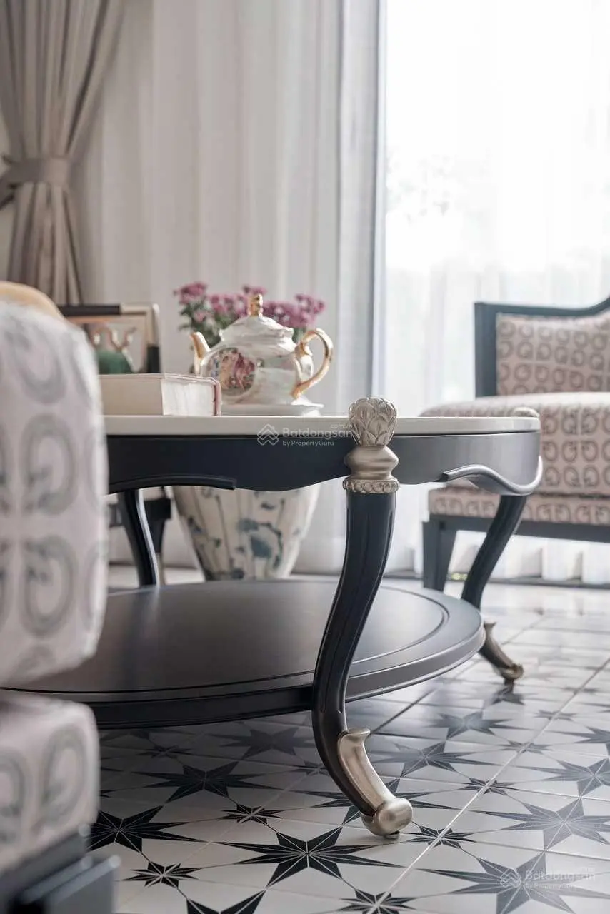 Bán nhà phố full nội thất diện tích đặc biệt Verosa Park ngang 7,5m xây full, 4PN. 3WC 24 tỷ TL