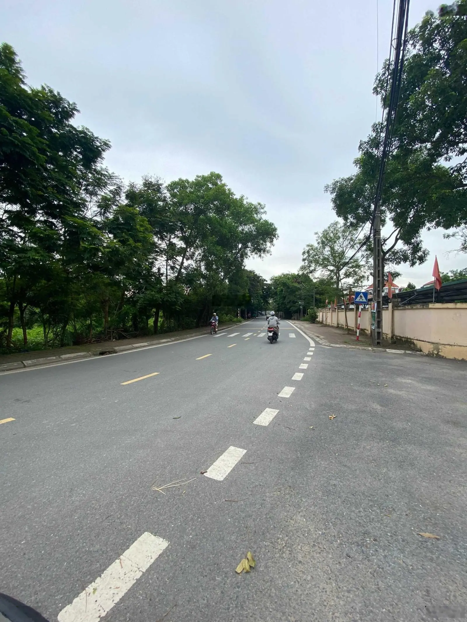 Bán gấp 71m2 đất Đa Tốn, giá 4.9 tỷ có thương lượng, ngõ ô tô thông