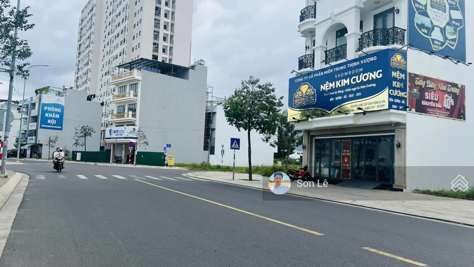 Bán đất đường Thích Quảng Đức ngang 8m Lê Hồng Phong 1 khu trung tâm thích hợp xây showroom