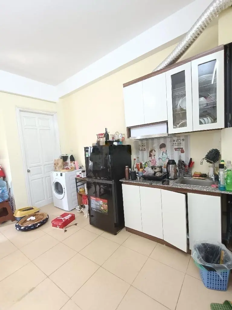 Bán toà nhà ở và cho thuê căn hộ, ôtô, kinh doanh, vỉa hè, thang máy, gần chợ - ub phường - gần hồ