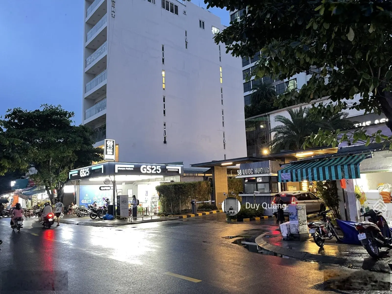 Ngộp bán gấp mặt tiền Quốc Hương - 11x38m - XD: Hầm 7 tầng - HĐT: 400tr/tháng - Giá 70 tỷ