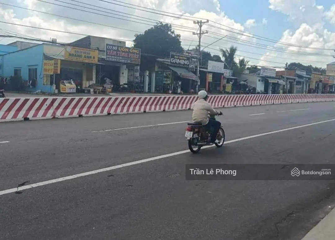 Bán 324m2/SHR/779triệu đường Châu Thị Kim, An Vĩnh Ngãi, Tân An, cách UBND An Vĩnh Ngãi 800m