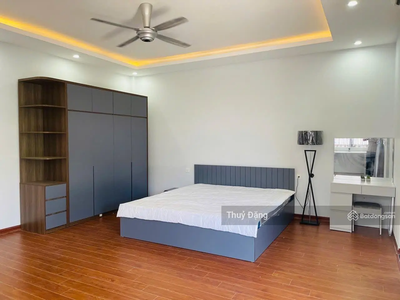 Bán căn vila 3 tầng đường Lê Hữu Khánh- Nam Việt Á,200m2,Vị trí đẹp giá 14 tỷ5