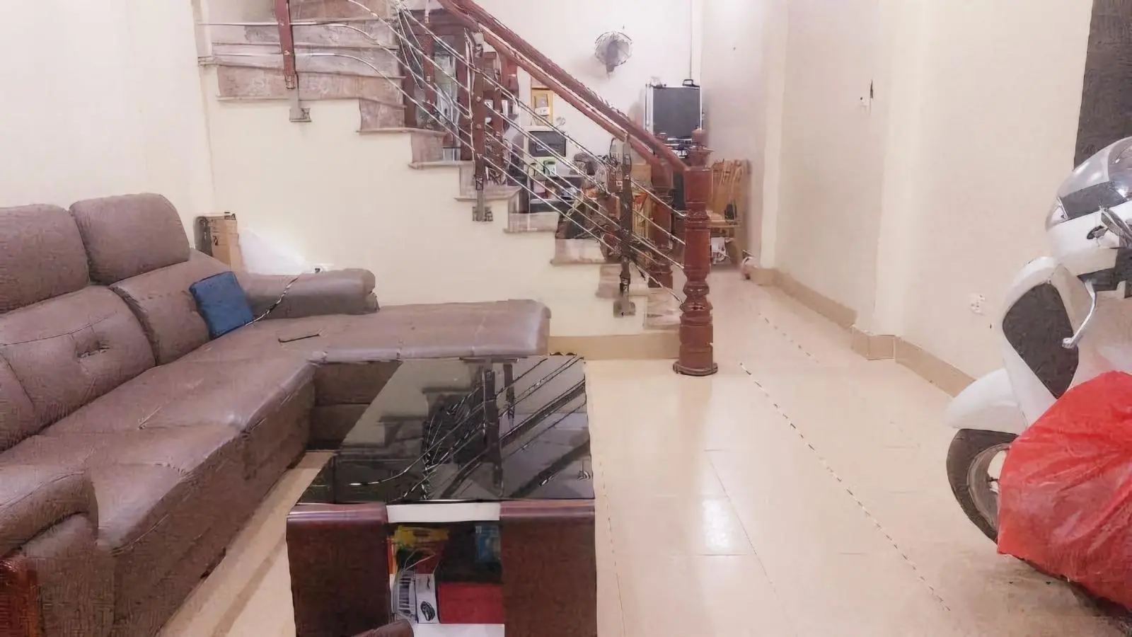 Bán nhà phố Thanh Nhàn, HBT, 45m2, 4T, chỉ hơn 6 tỷ