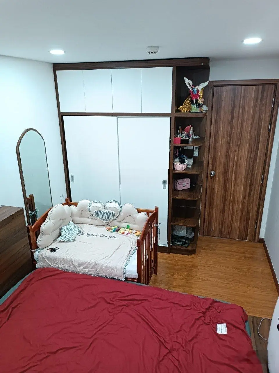 Bán căn hộ 49m2 view sông full nội thất đẹp, trẻ trung giá từ 1,020 tỷ