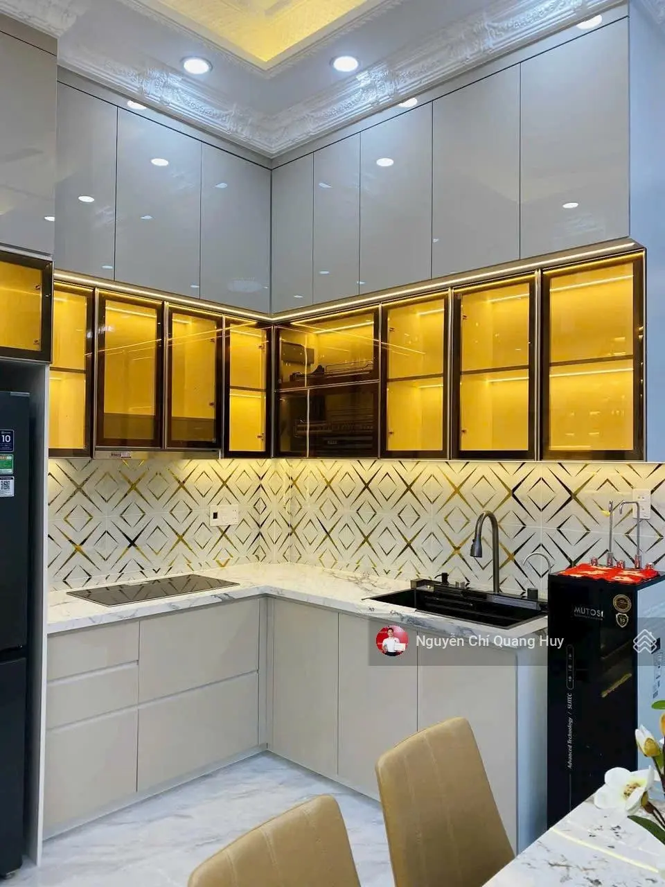 Nhà Phố KDC cao tầng đồng bộ đường rộng 8m Đào Tông Nguyên 4mx12,5m - Có gara xe - Giá 6,9 tỷ