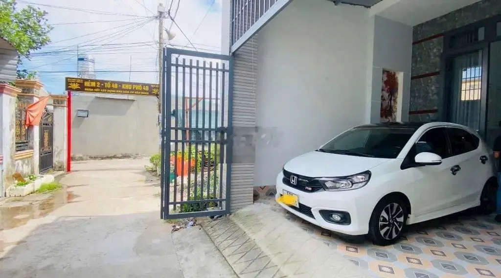 bán nhà ngay ngã 4 quang thắng, p.trảng dài. sổ riêng 105m2 chỉ 2,35tỷ