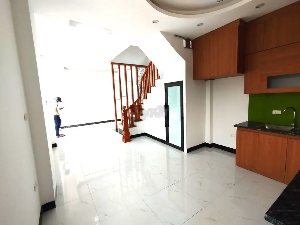 Nhà Yên Nghĩa 35,3mx5T ô tô sát cửa, cách KDT Đô Nghĩa 300m giá 3,65Ty