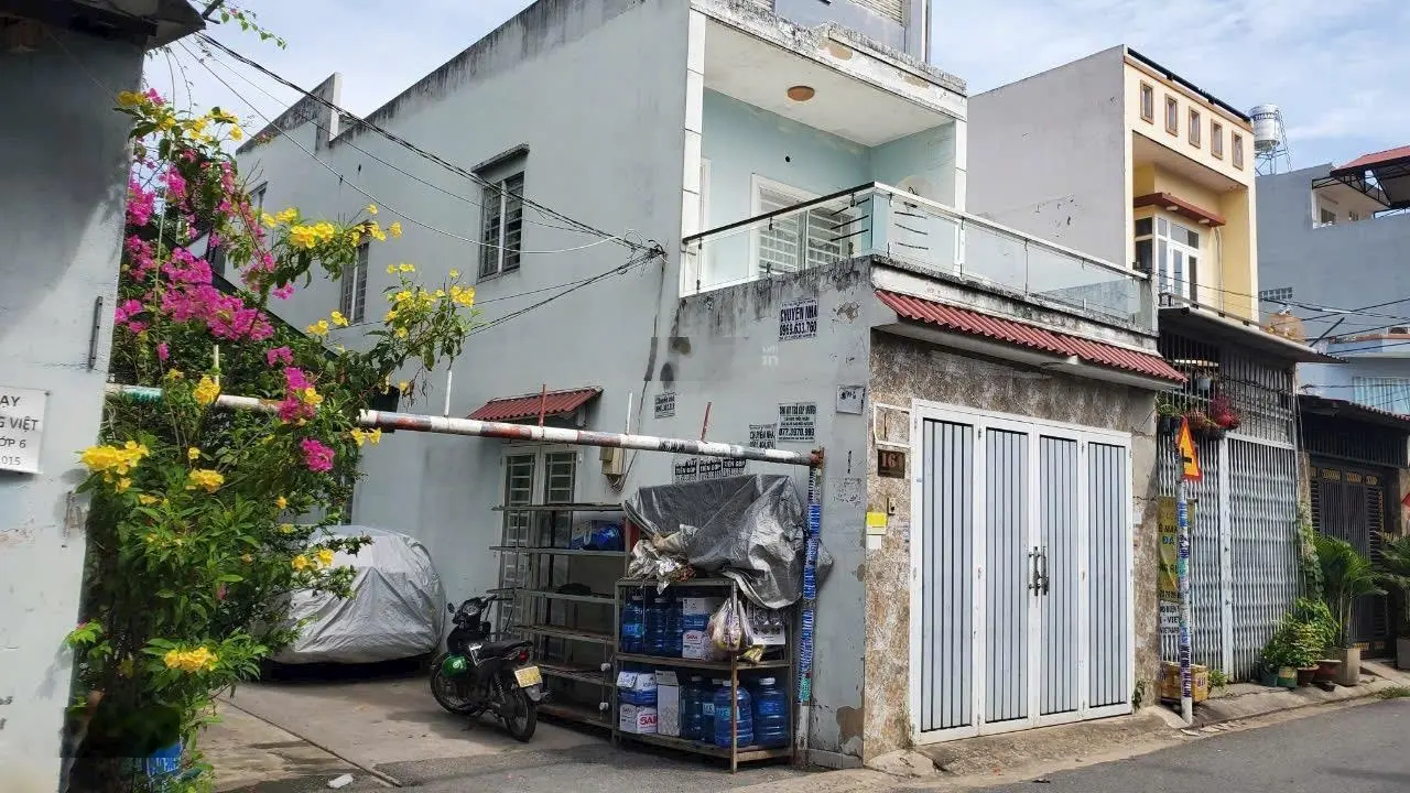 Nhà mặt tiền đs8 phường bình hưng hoà b