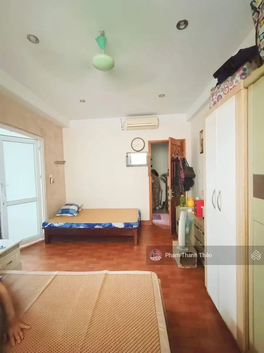 Bán nhà lô góc Pháo Đài Láng 70m2x 7T, ô tô tránh, ngõ thông gần ĐH Ngoại Thương giá 19 tỷ