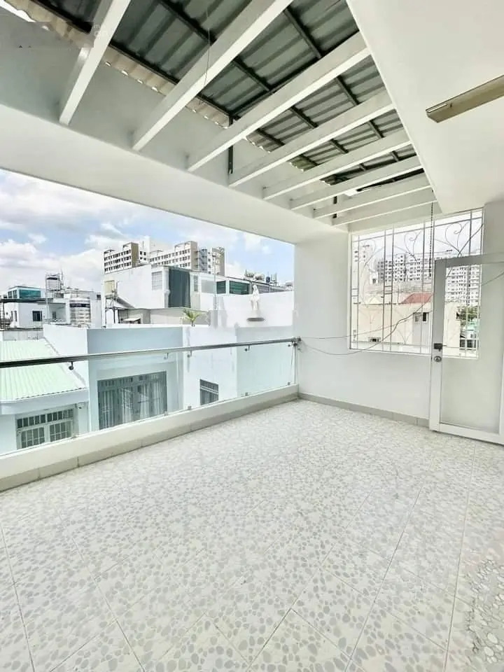 Bán căn nhà Đỗ Xuân Hợp, Phước Long B, Quận 9 diện tích 45m2 giá 3tỷ6 sổ sẵn