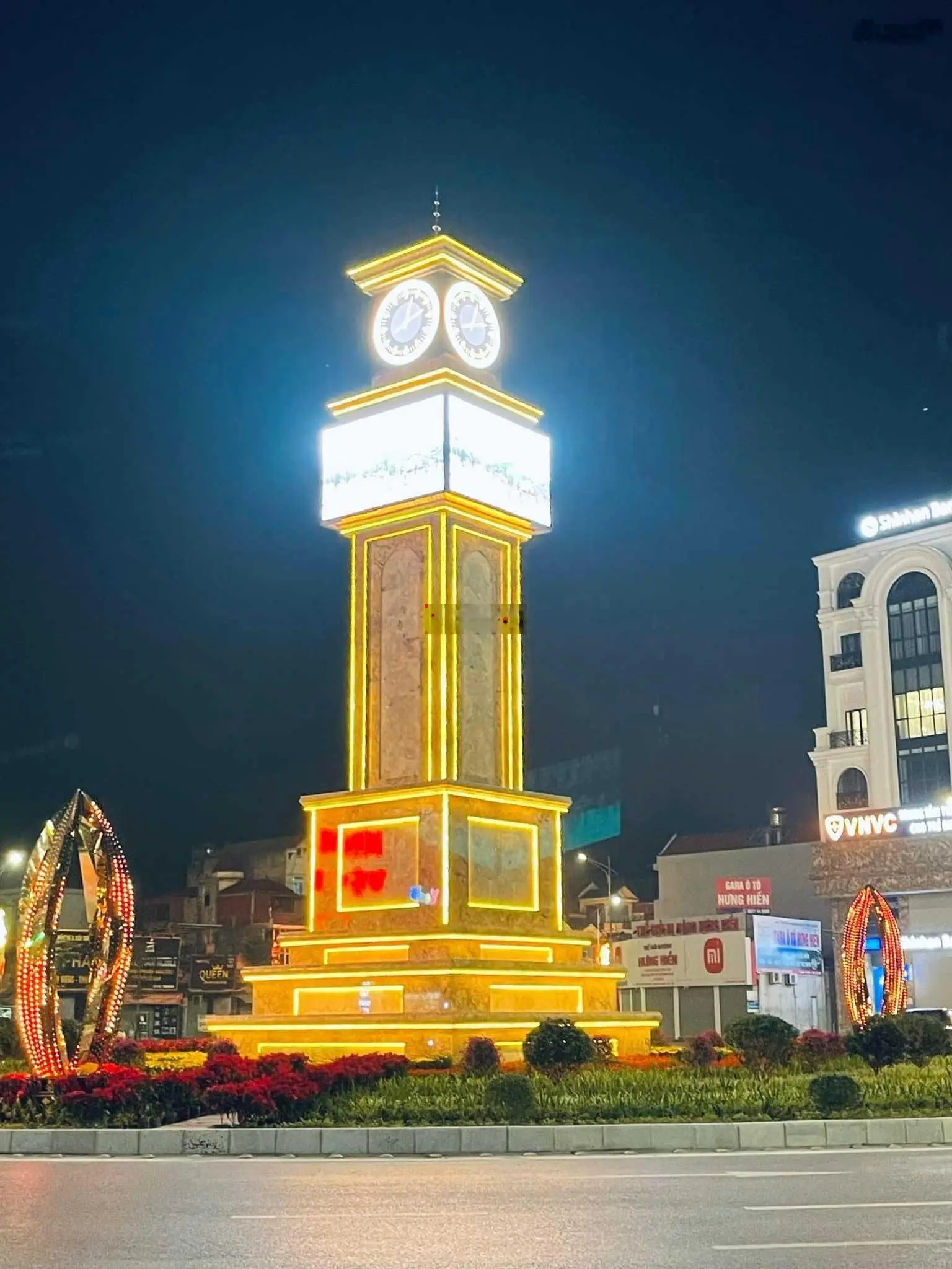 Bán đất tặng nhà 3 tầng mặt đường 179 thị trấn Văn Giang Hưng Yên